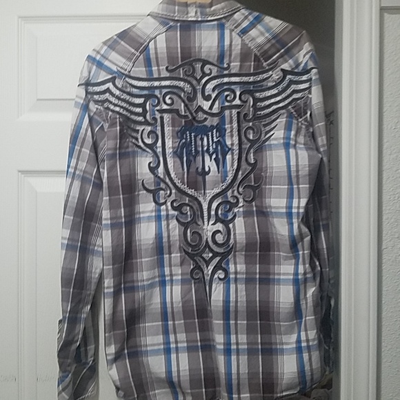 ROAR Button Up - Picture 2 of 2